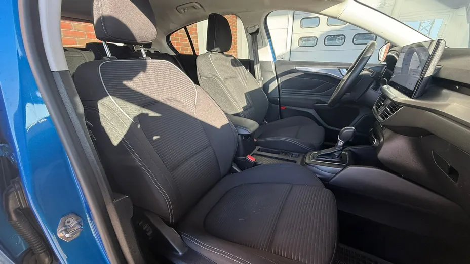 FORD Focus Focus 1.0 EcoBoost mHEV Titanium aut