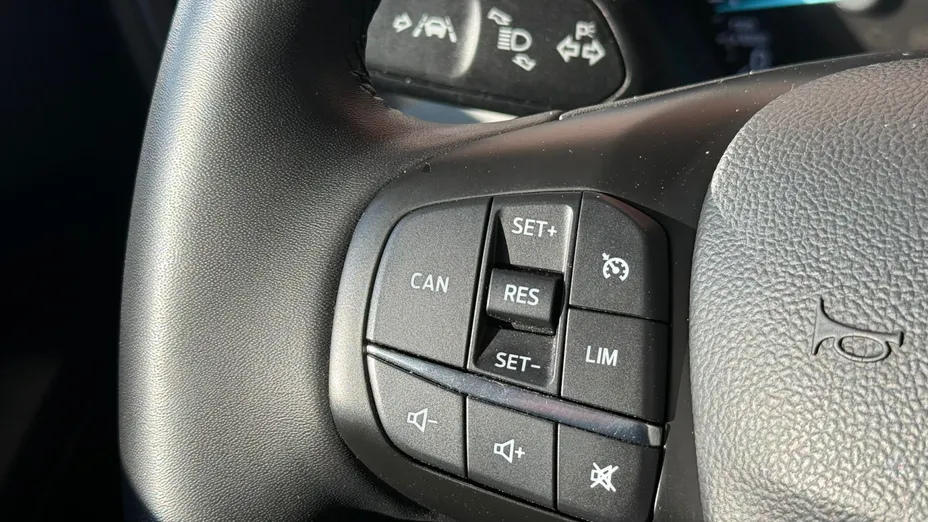 FORD Focus Focus 1.0 EcoBoost mHEV Titanium aut