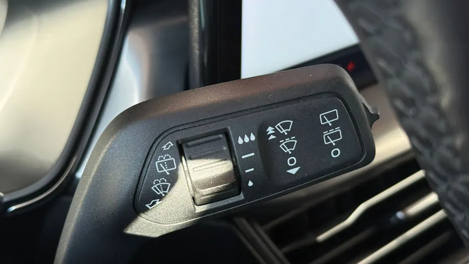 FORD Focus Focus 1.0 EcoBoost mHEV Titanium aut