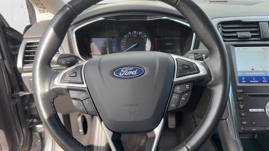 FORD Mondeo Mondeo 2.0 Hybrid Titanium