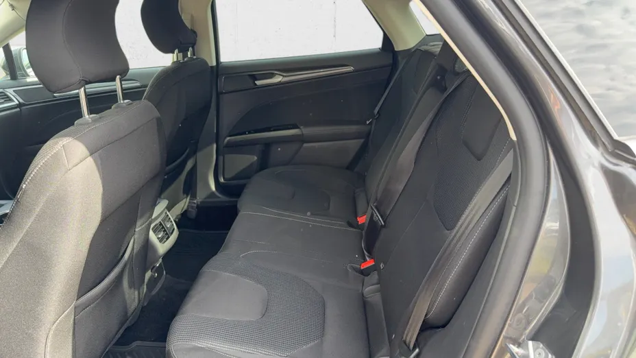 FORD Mondeo Mondeo 2.0 Hybrid Titanium
