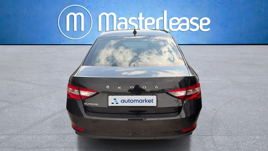 SKODA Superb Superb 2.0 TSI Ambition DSG
