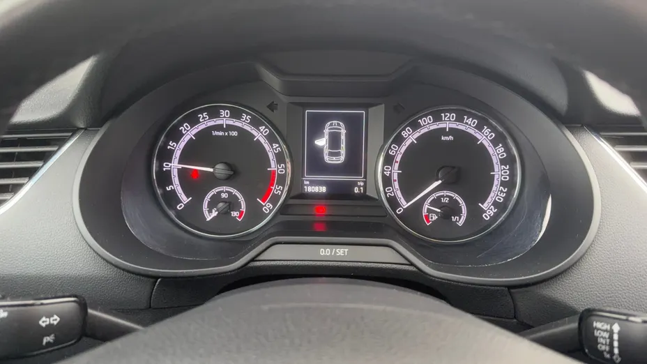 SKODA Octavia Octavia 1.6 TDI SCR Ambition