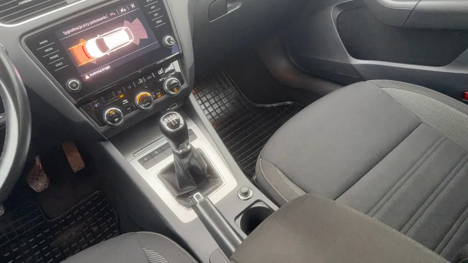 SKODA Octavia Octavia 1.6 TDI SCR Ambition