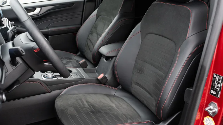 FORD Kuga Kuga 2.5 FHEV FWD ST-Line X