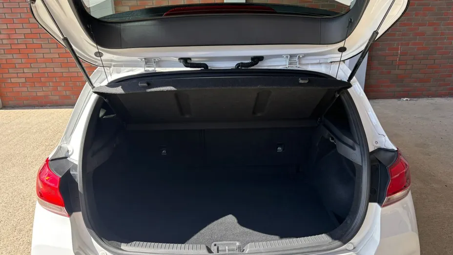 HYUNDAI i30 i30 1.0 T-GDI Modern