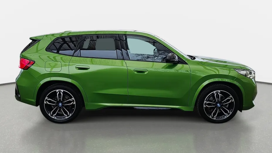 BMW iX1 iX1 xDrive30 66.5kWh M Sport