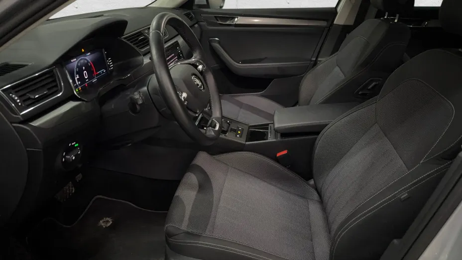 SKODA Superb Superb 2.0 TSI Style DSG