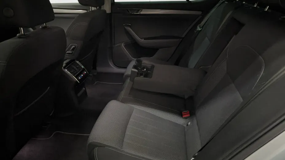 SKODA Superb Superb 2.0 TSI Style DSG