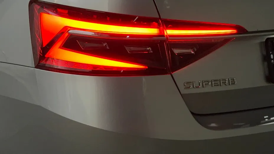 SKODA Superb Superb 2.0 TSI Style DSG