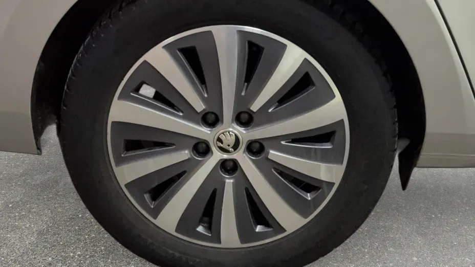 SKODA Superb Superb 2.0 TSI Style DSG