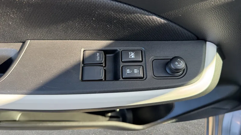 SUZUKI Swift Swift 1.2 Dualjet SHVS Premium