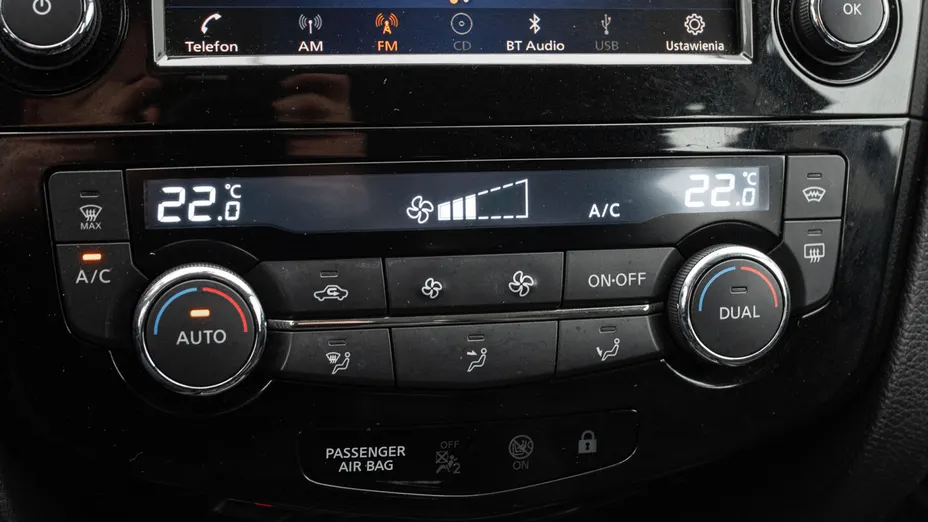 NISSAN Qashqai Qashqai 1.3 DIG-T Acenta