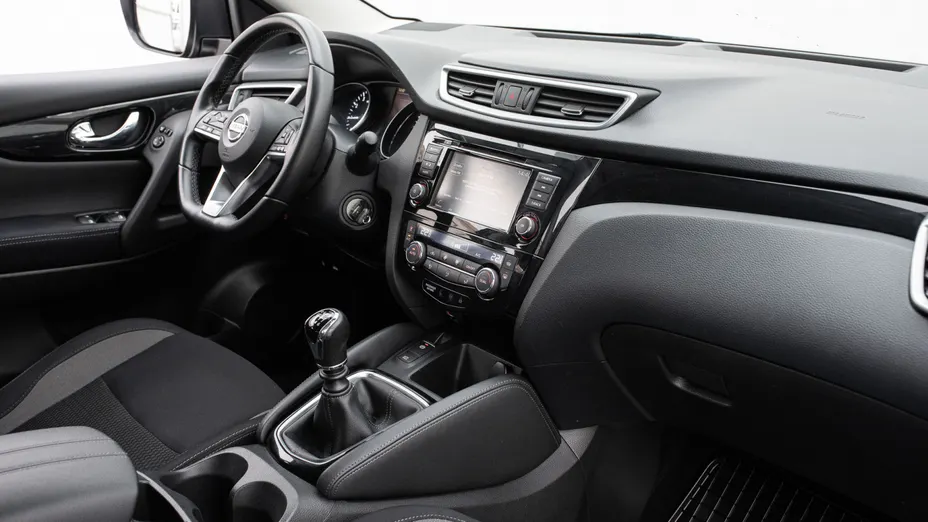 NISSAN Qashqai Qashqai 1.3 DIG-T Acenta