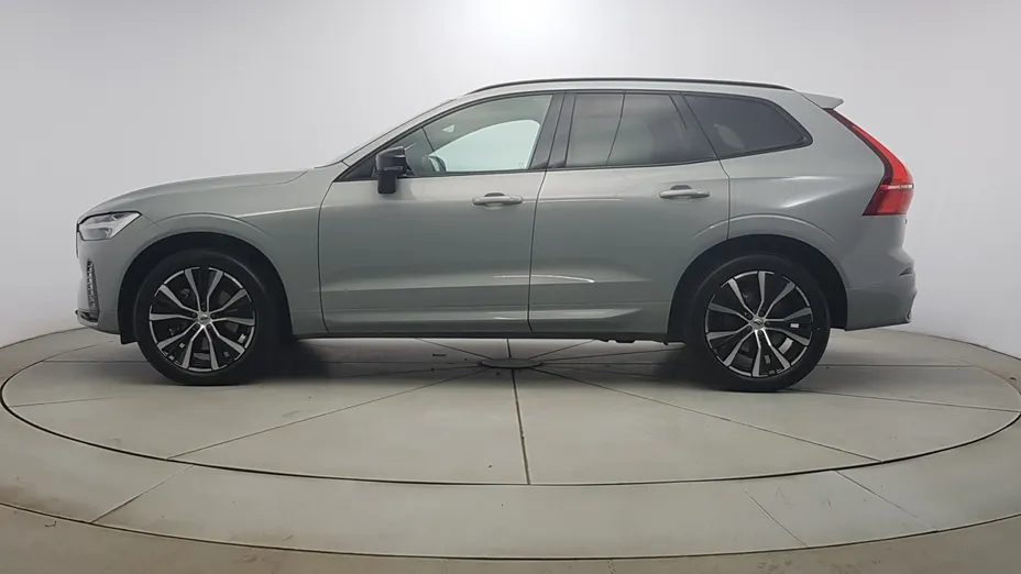 VOLVO XC60 XC60 B4 B Plus Dark aut