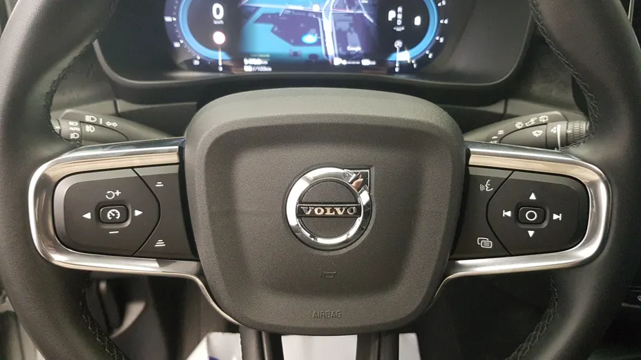 VOLVO XC40 XC40 B3 Essential aut