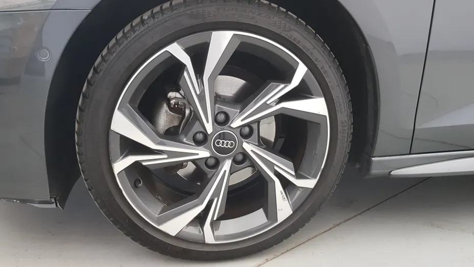 AUDI A3 A3 35 TFSI mHEV S Line S tronic