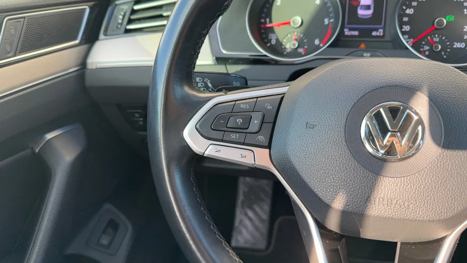 VOLKSWAGEN Passat Passat 2.0 TDI Elegance DSG