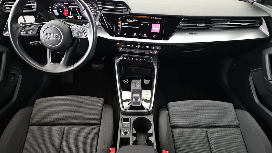 AUDI A3 A3 35 TFSI mHEV S Line S tronic