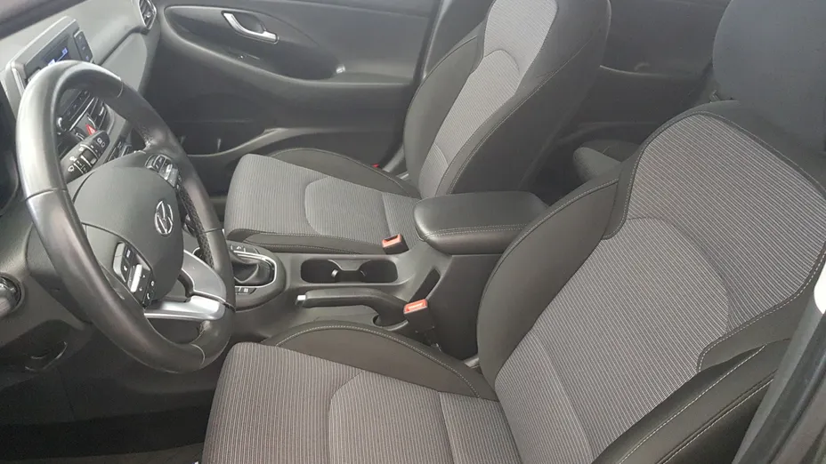 HYUNDAI i30 i30 1.0 T-GDI Classic + DCT