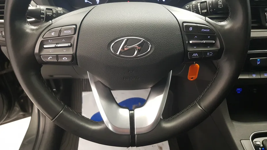 HYUNDAI i30 i30 1.0 T-GDI Classic + DCT