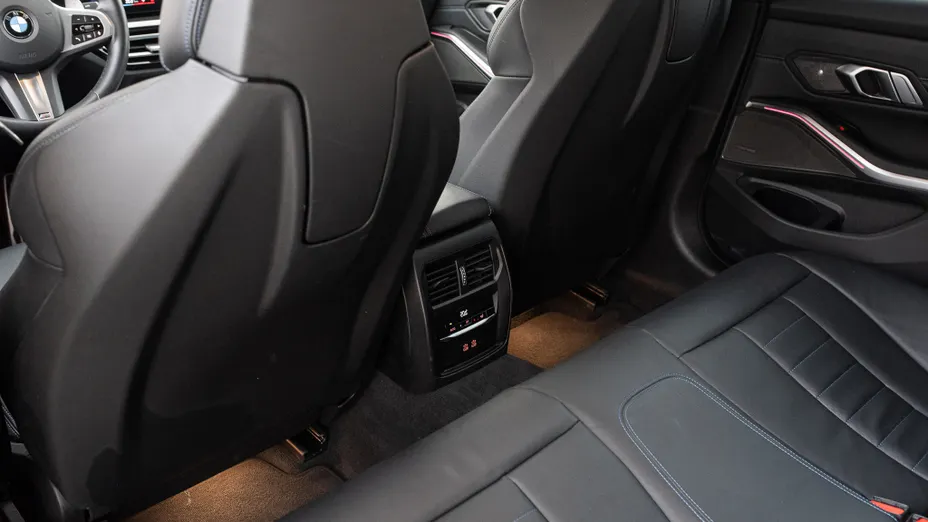 BMW Seria 3 M340i xDrive mHEV sport-aut