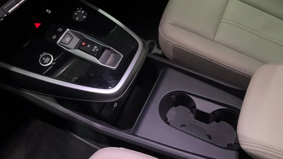 AUDI Q4 Q4 e-tron 40 77kWh Advanced