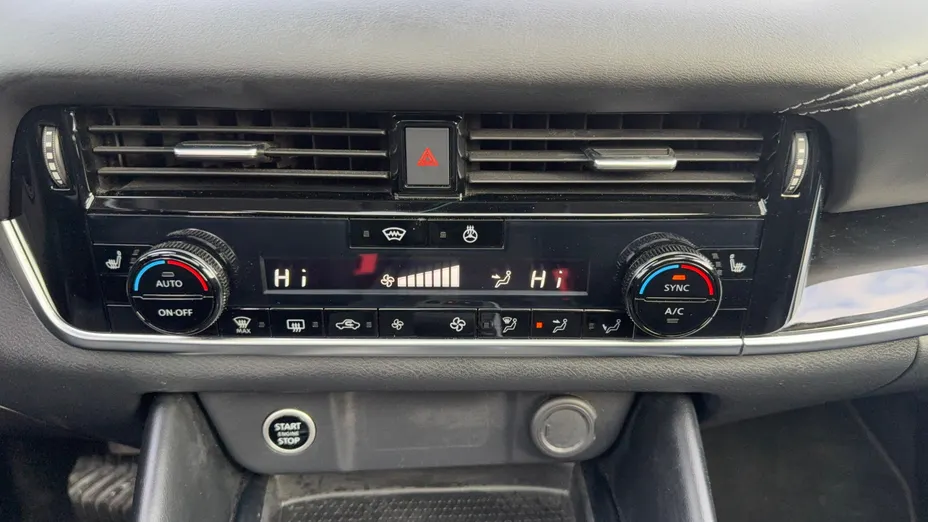 NISSAN Qashqai Qashqai 1.3 DIG-T mHEV N-Connecta Xtronic