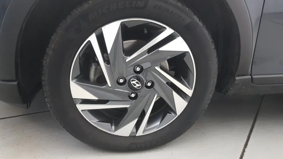 HYUNDAI Bayon Bayon 1.0 T-GDI Smart DCT