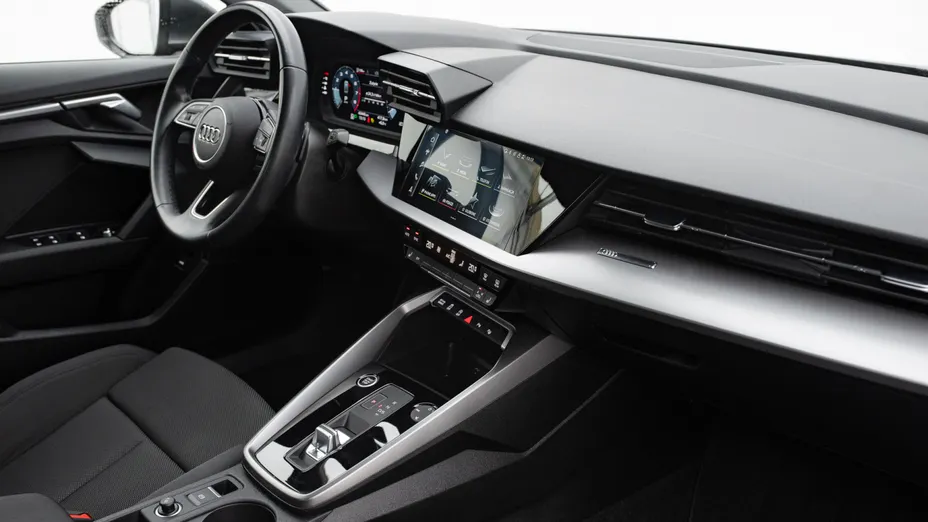 AUDI A3 A3 35 TFSI mHEV S Line S tronic