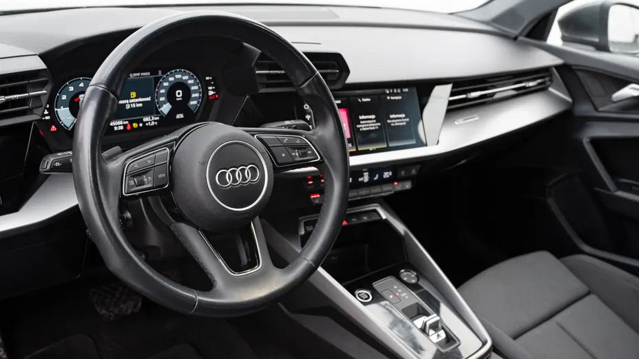 AUDI A3 A3 35 TFSI mHEV S Line S tronic