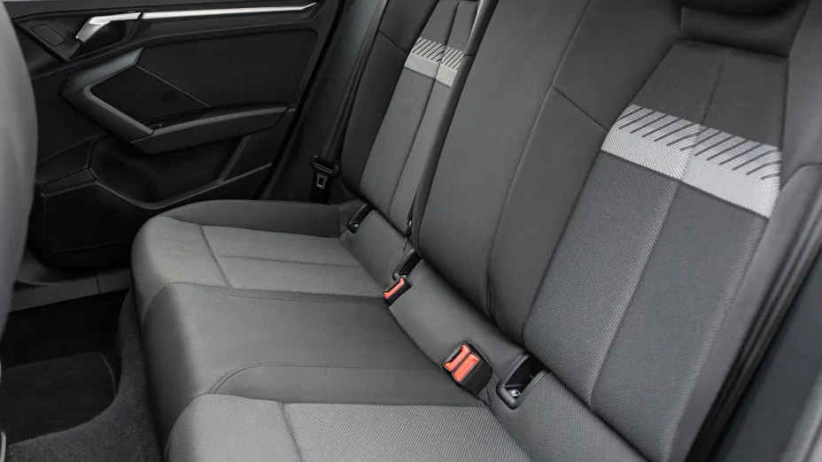 AUDI A3 A3 35 TFSI mHEV S Line S tronic