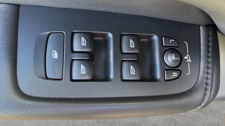 VOLVO XC60 XC60 B5 D AWD Momentum Pro aut