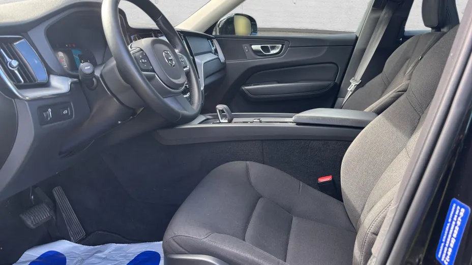 VOLVO XC60 XC60 B5 D AWD Momentum Pro aut