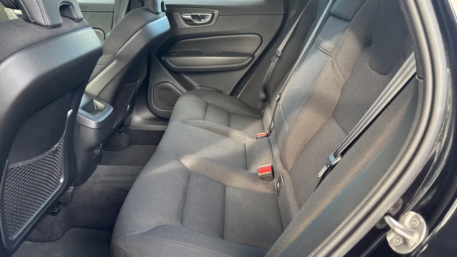 VOLVO XC60 XC60 B5 D AWD Momentum Pro aut
