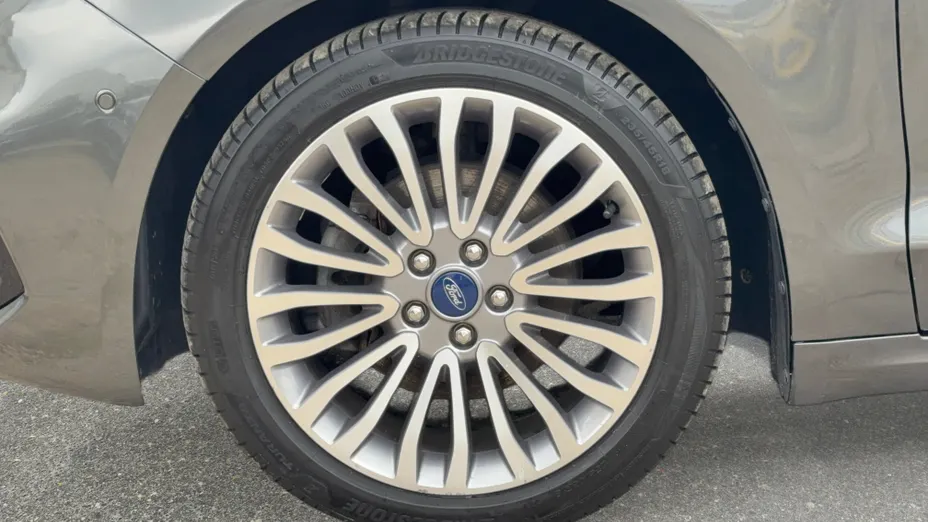 FORD Mondeo Mondeo 2.0 Hybrid Titanium