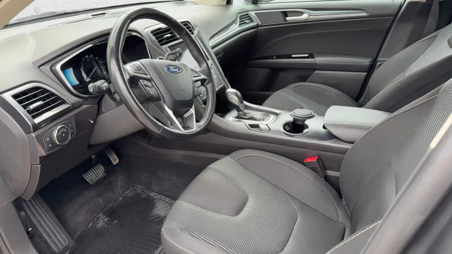 FORD Mondeo Mondeo 2.0 Hybrid Titanium