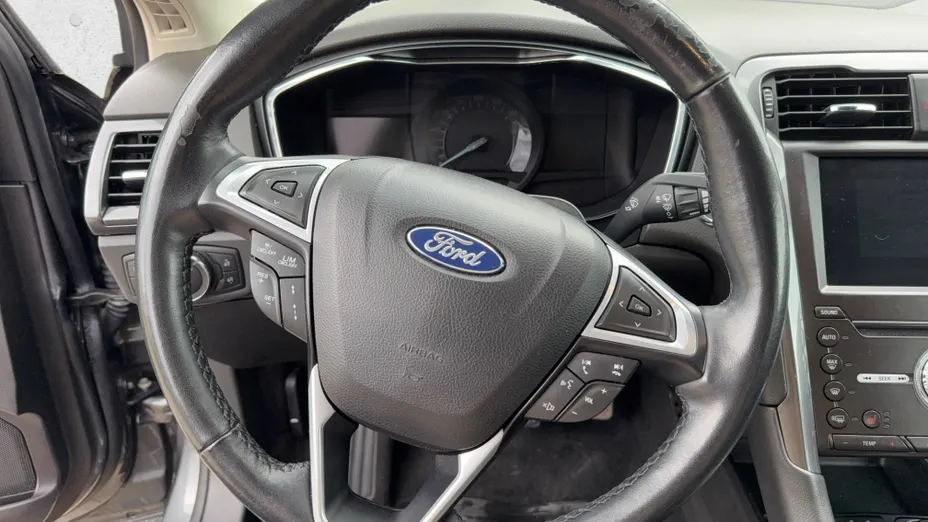 FORD Mondeo Mondeo 2.0 Hybrid Titanium