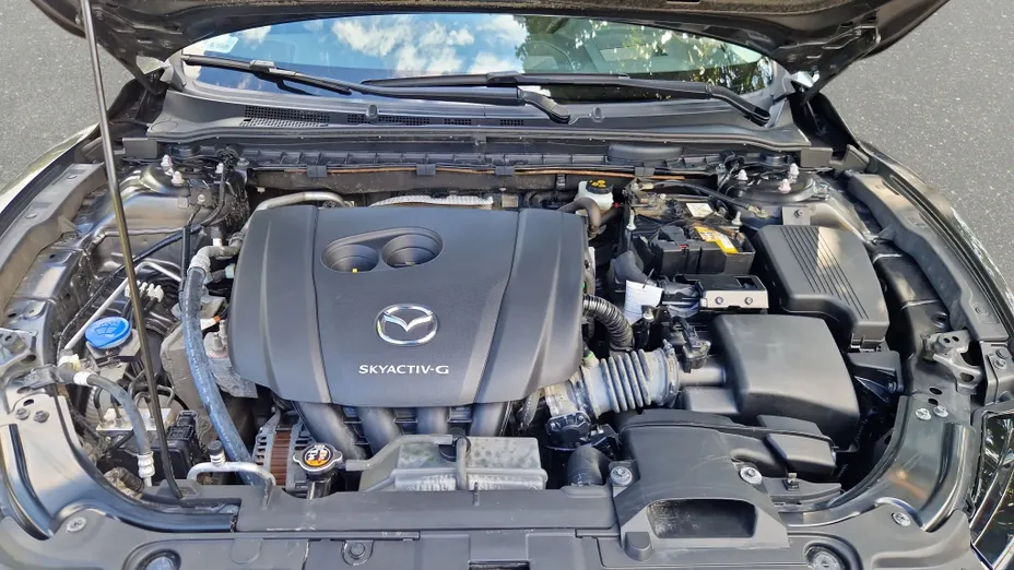 MAZDA 6 6 2.0 SkyJoy