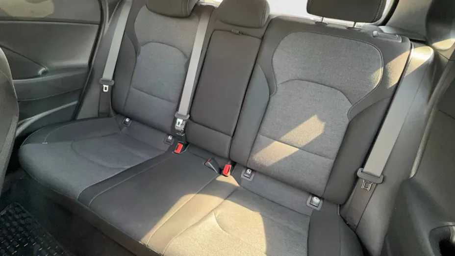 HYUNDAI i30 i30 1.5 DPI Smart