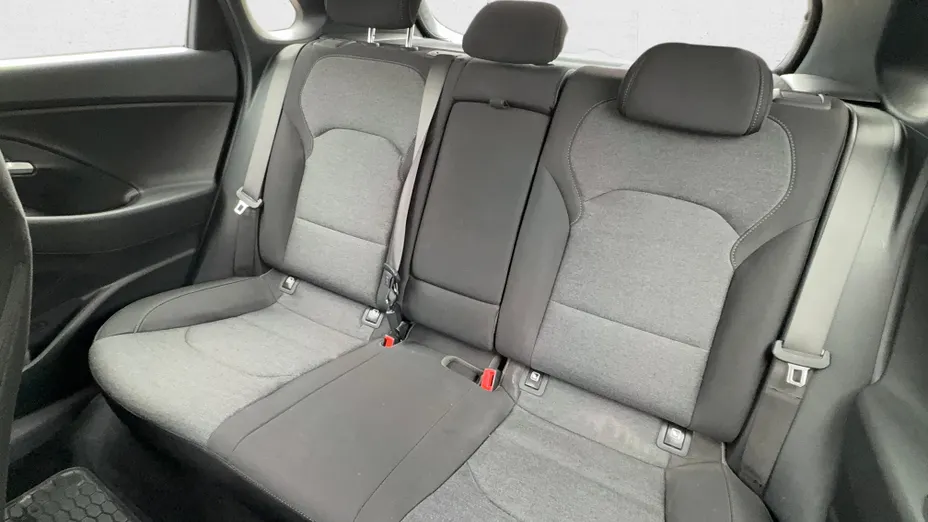 HYUNDAI i30 i30 1.5 DPI Smart