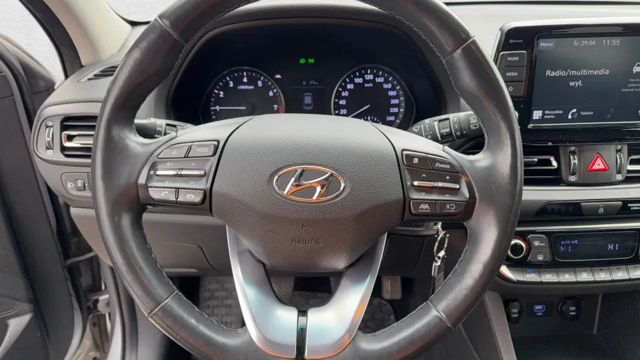 HYUNDAI i30 i30 1.5 DPI Smart