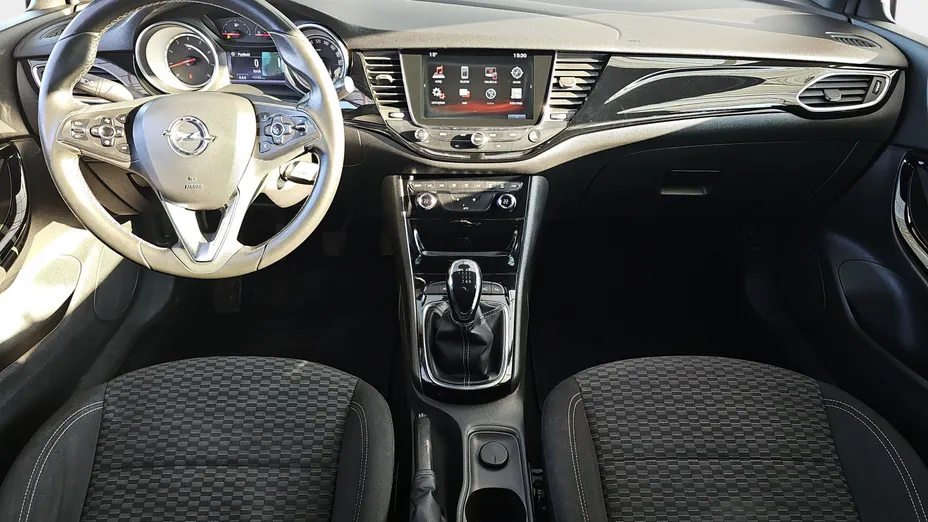 OPEL Astra Astra V 1.4 T Dynamic