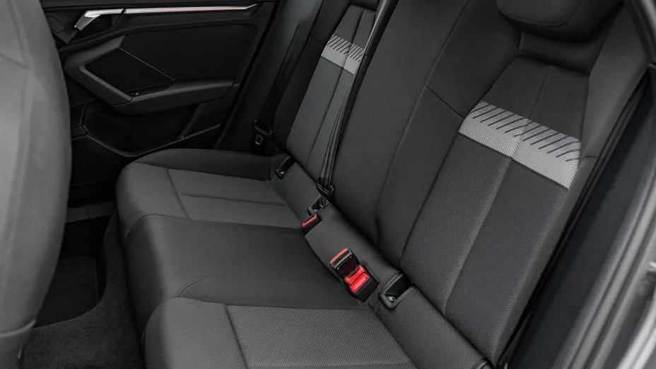 AUDI A3 A3 35 TFSI mHEV S Line S tronic