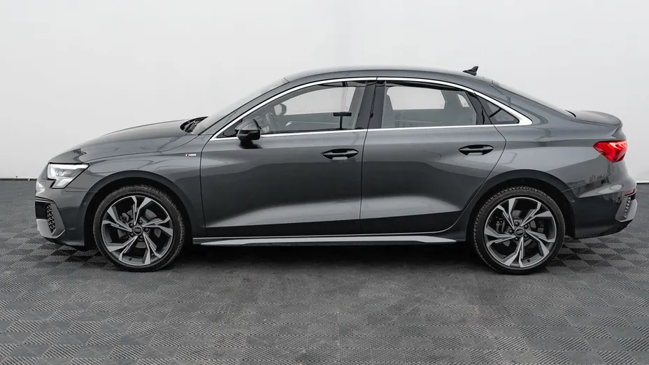 AUDI A3 A3 35 TFSI mHEV S Line S tronic