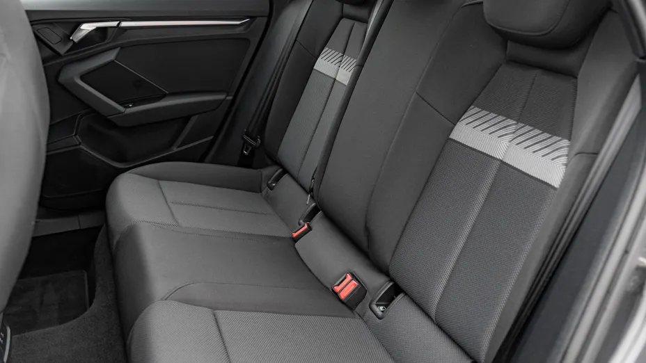 AUDI A3 A3 35 TFSI mHEV S Line S tronic