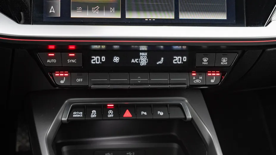 AUDI A3 A3 35 TFSI mHEV S Line S tronic