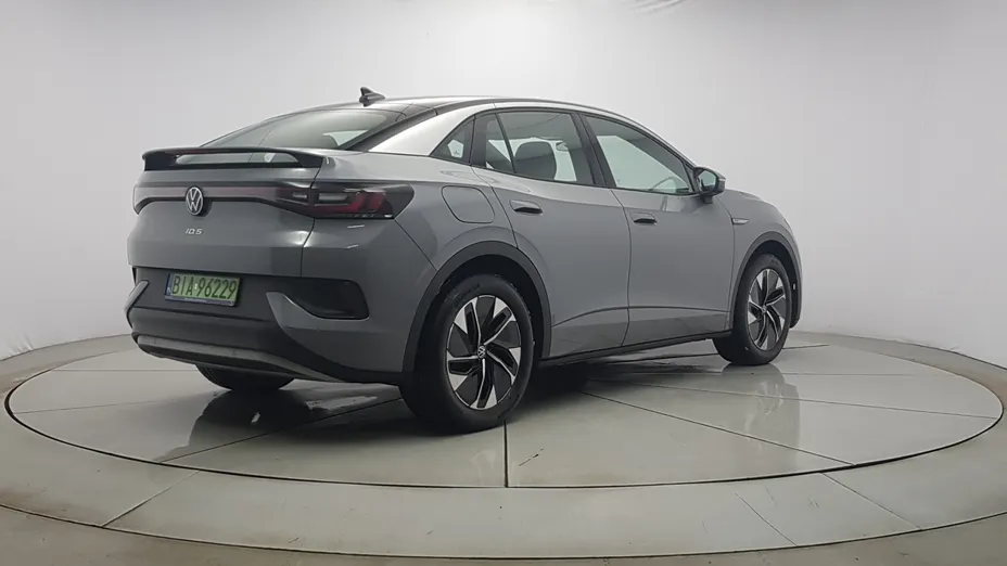 VOLKSWAGEN ID.5 ID.5 77kWh Pro Performance