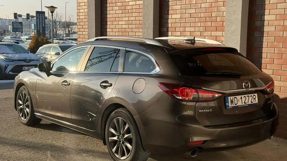 MAZDA 6 6 2.0 SkyMotion