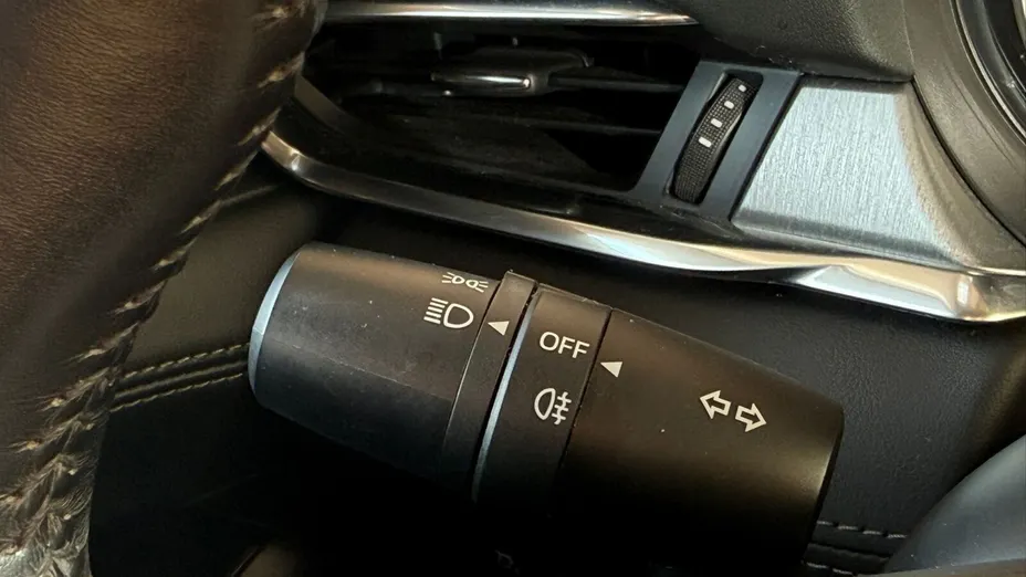 MAZDA 6 6 2.0 SkyMotion